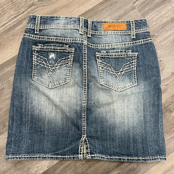 Vigoss Denim Mini Skirt, Size 28/5, Slightly destructed, EUC - Picture 4 of 4